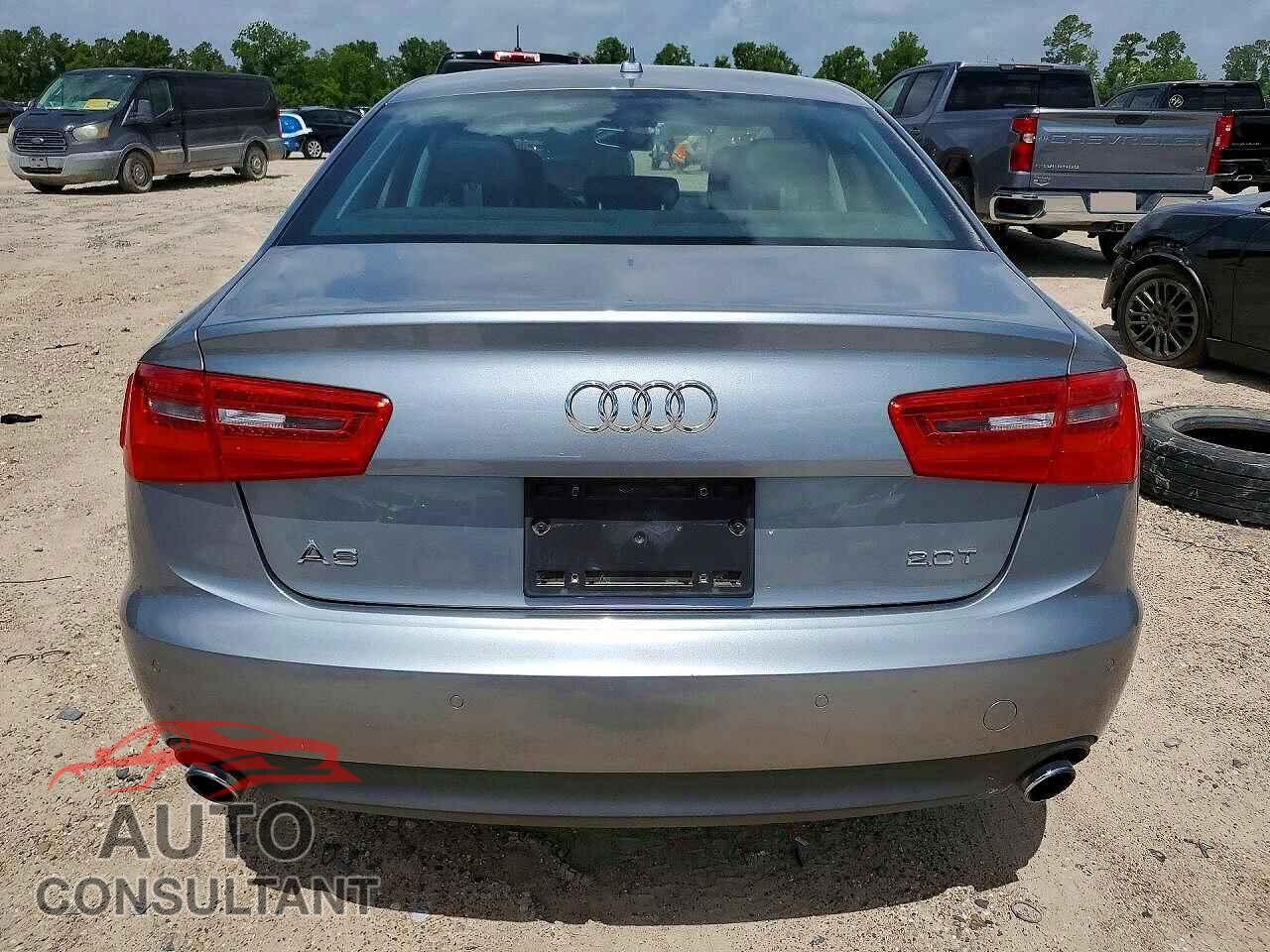 AUDI A6 2012 - WAUDFAFC2CN146783