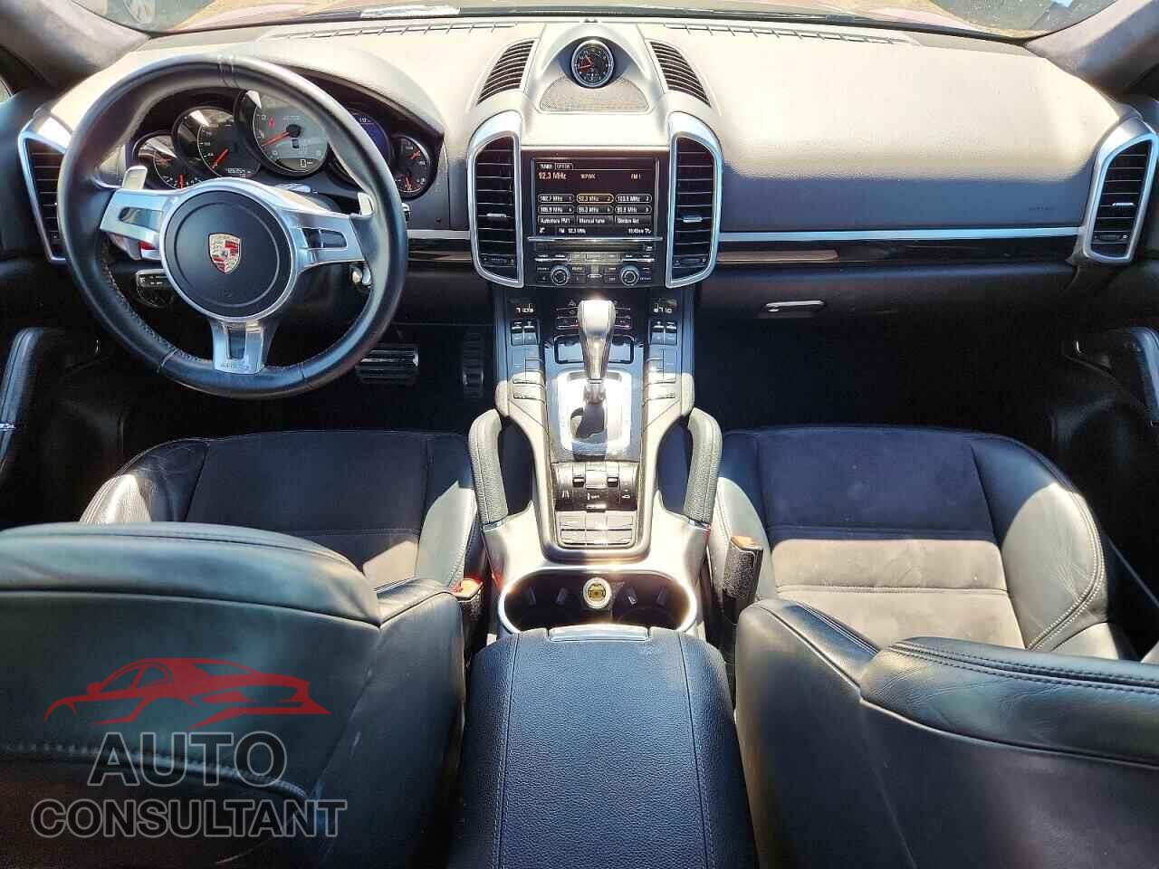 PORSCHE CAYENNE 2013 - WP1AD2A21DLA78245
