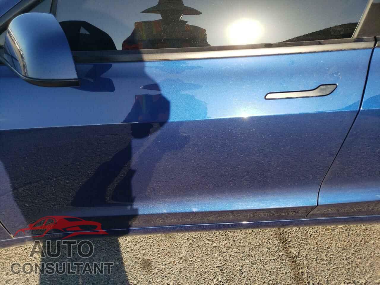 TESLA MODEL 3 2024 - 5YJ3E1EA1RF737874