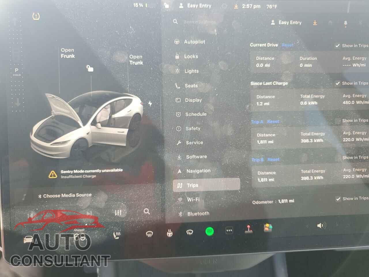TESLA MODEL 3 2025 - 5YJ3E1EA5SF924766