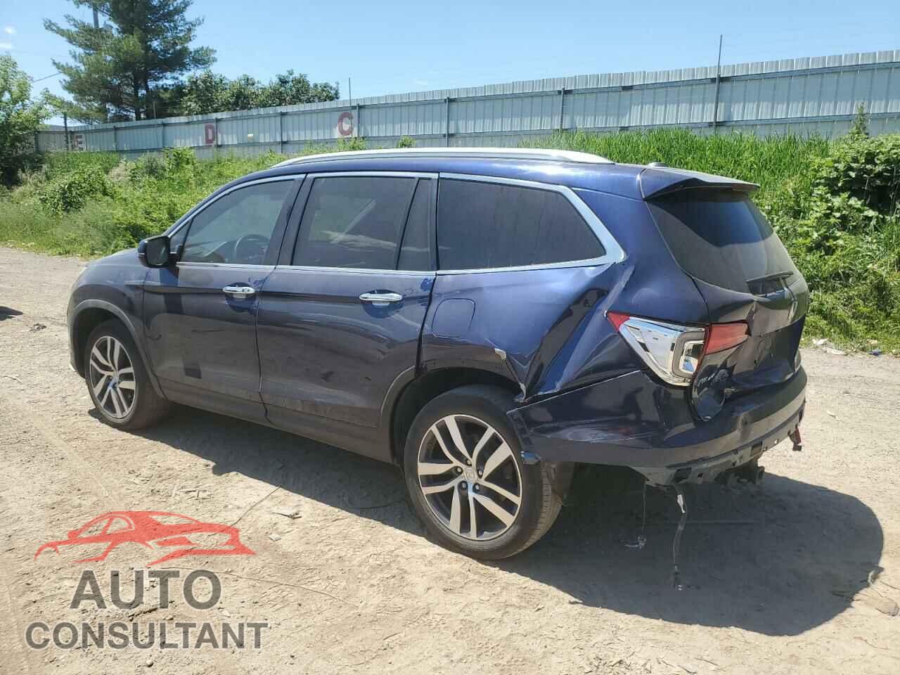 HONDA PILOT 2017 - 5FNYF5H94HB030410
