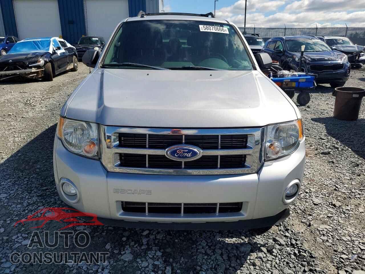 FORD ESCAPE 2011 - 1FMCU0D76BKC00618