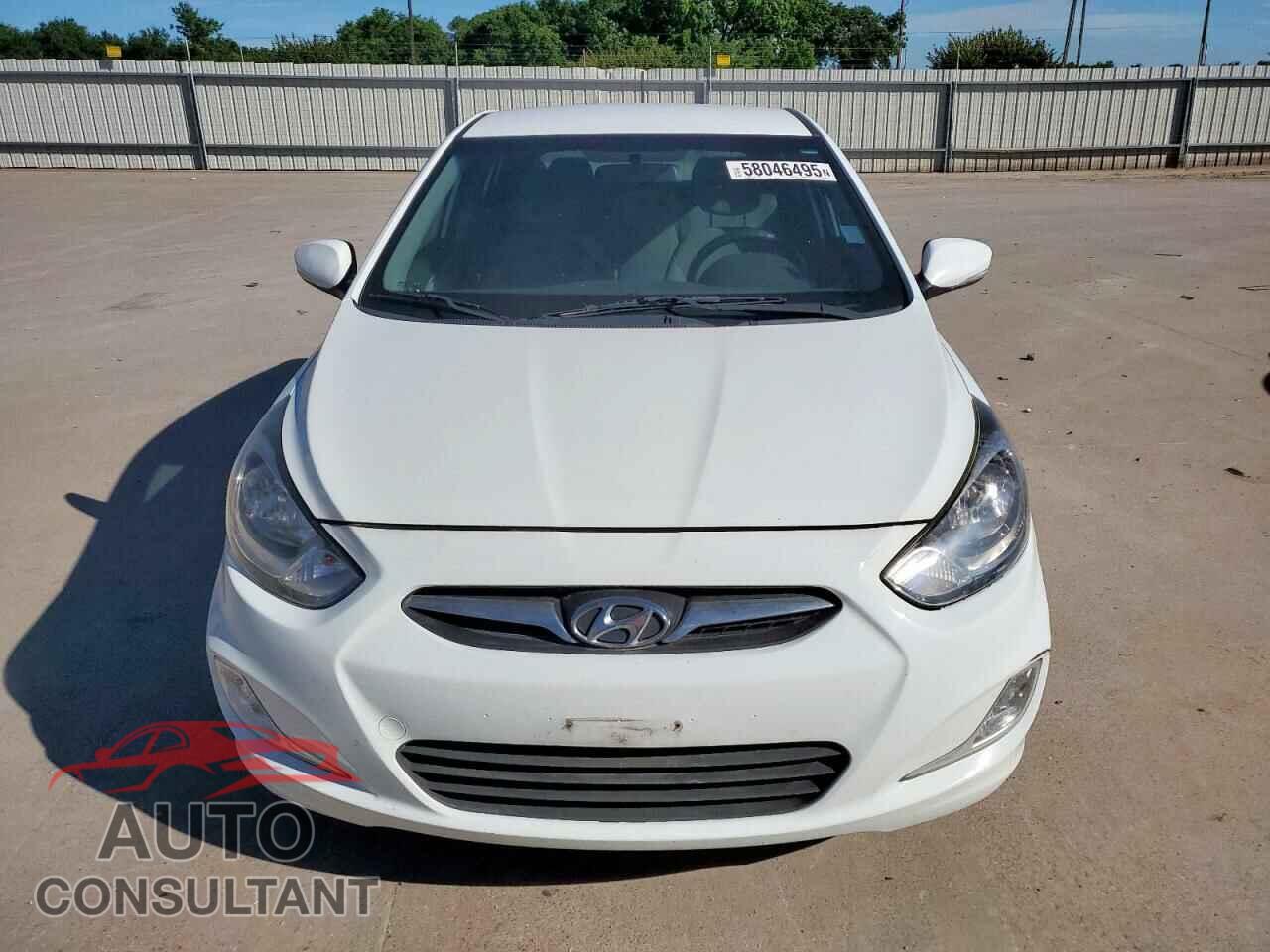 HYUNDAI ACCENT 2013 - KMHCU5AE6DU077443