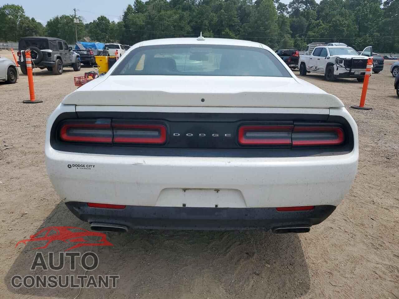 DODGE CHALLENGER 2015 - 2C3CDZBT3FH764446