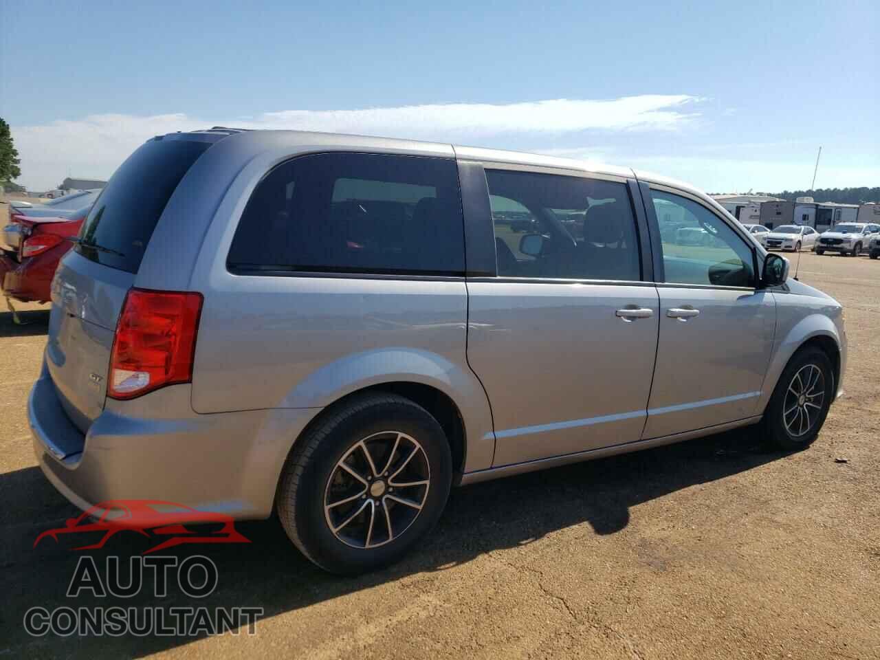 DODGE CARAVAN 2019 - 2C4RDGEG0KR556439