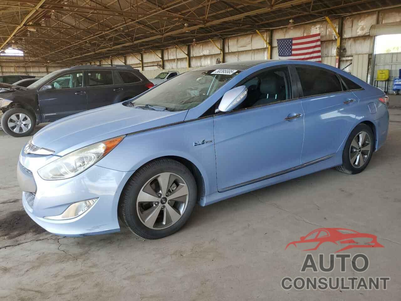HYUNDAI SONATA 2012 - KMHEC4A48CA037538