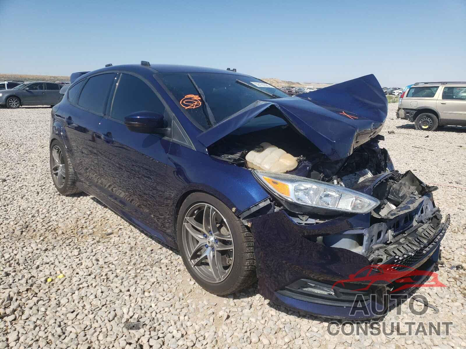 FORD FOCUS 2016 - 1FADP3L9XGL225646