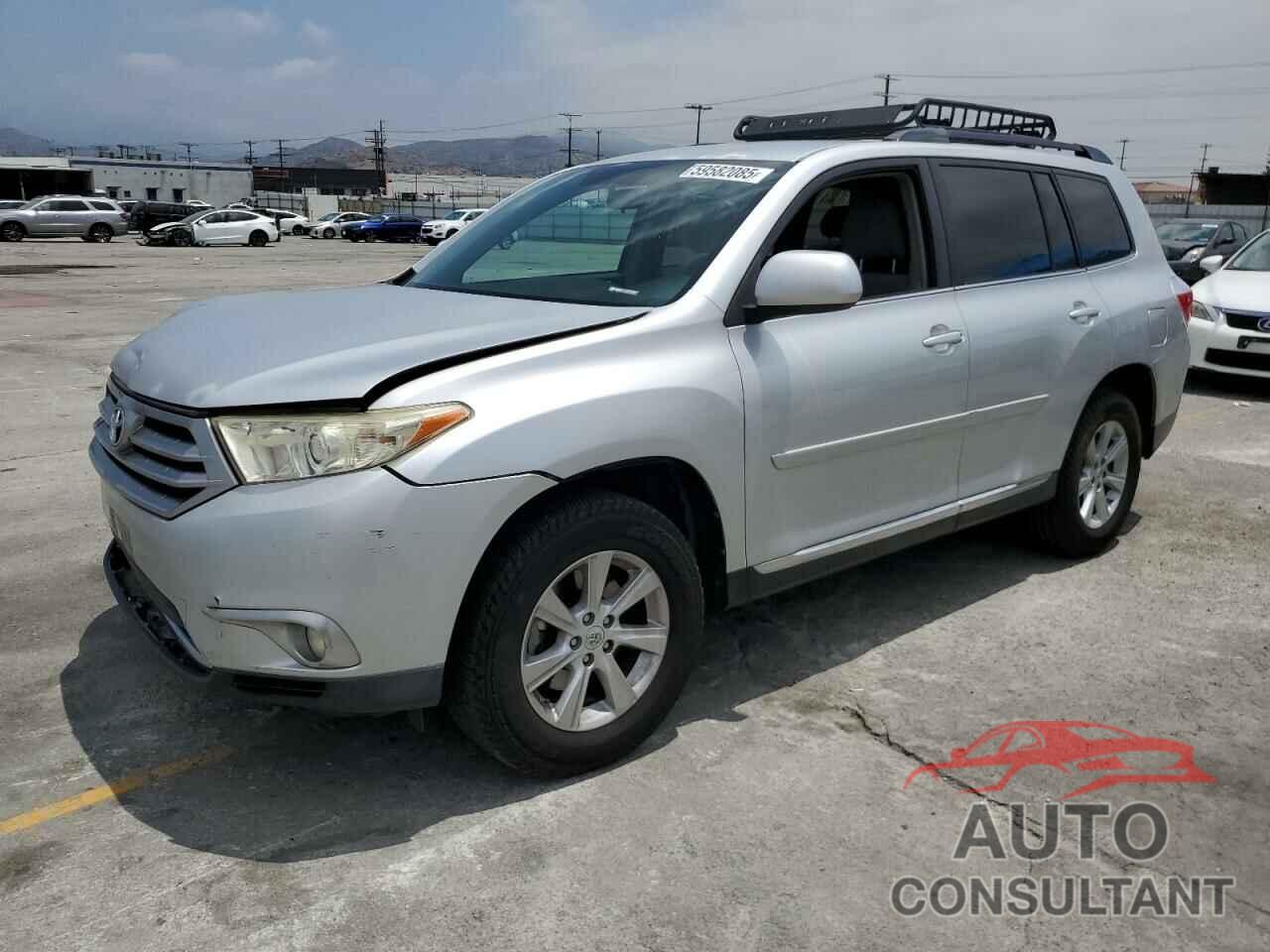 TOYOTA HIGHLANDER 2011 - 5TDZK3EH9BS044421