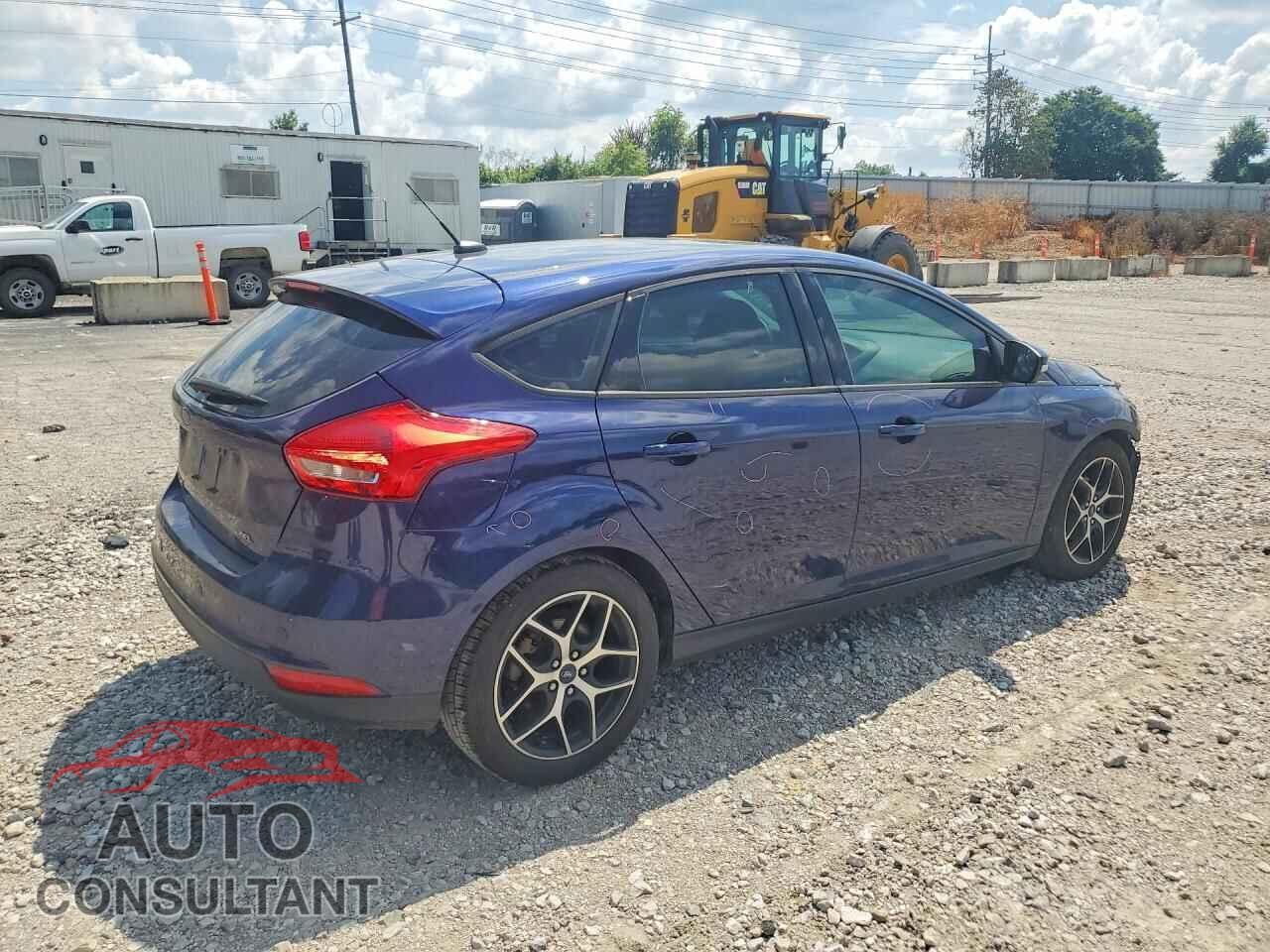 FORD FOCUS 2017 - 1FADP3M2XHL263395