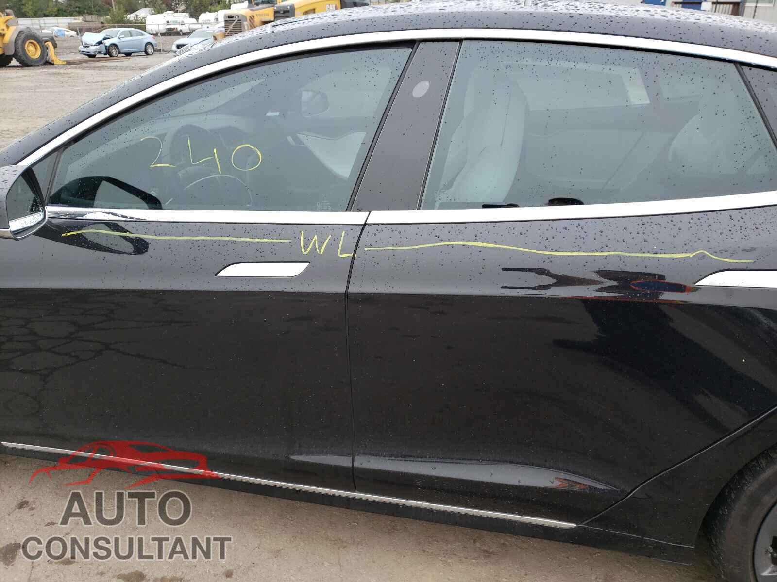 TESLA MODEL S 2018 - 5YJSA1E29JF261278