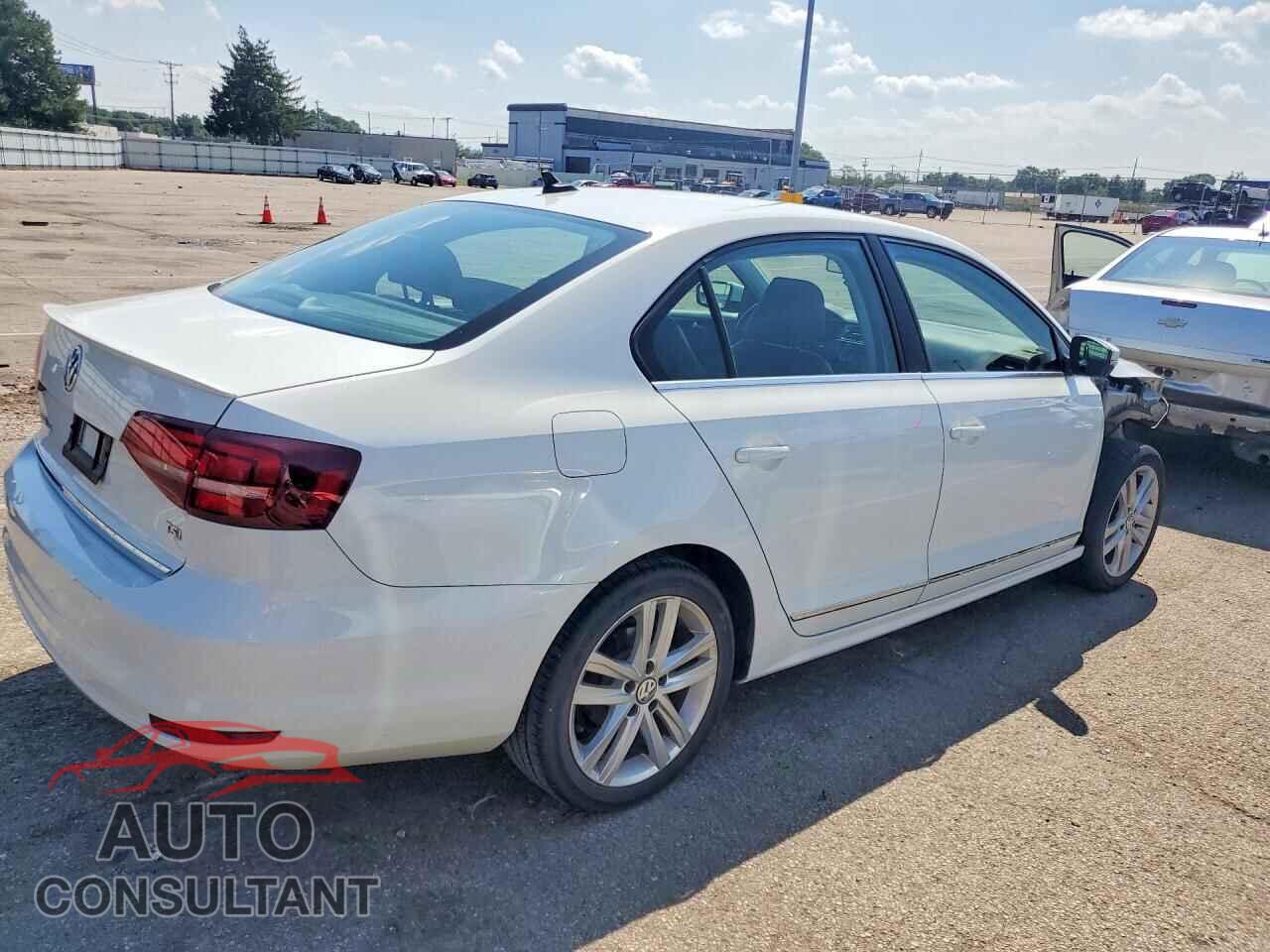 VOLKSWAGEN JETTA 2017 - 3VWL17AJ7HM399019