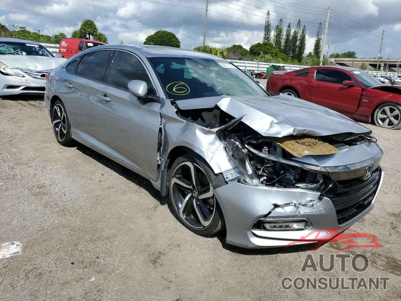 HONDA ACCORD 2018 - 1HGCV2F32JA031324