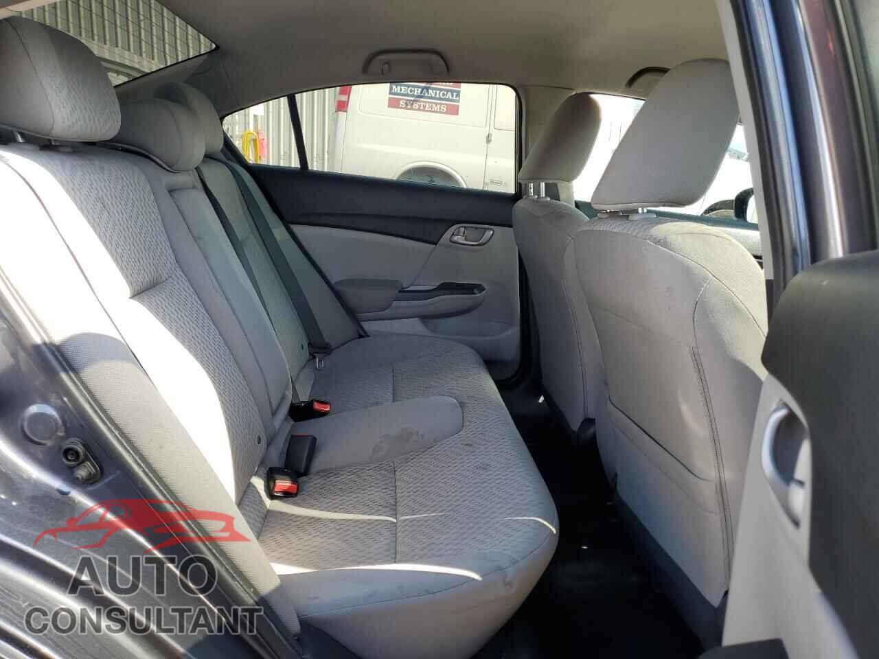 HONDA CIVIC 2015 - 2HGFB2F45FH027940