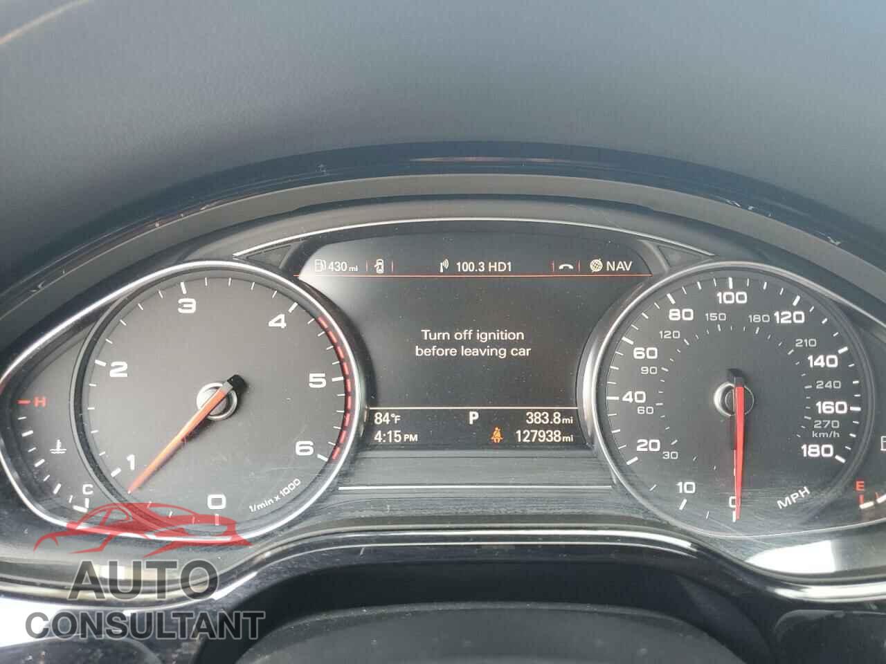 AUDI A8 2016 - WAU3RAFD5GN004283