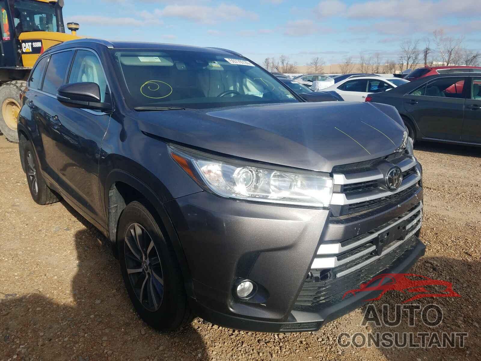 TOYOTA HIGHLANDER 2017 - 5TDJZRFH3HS411624