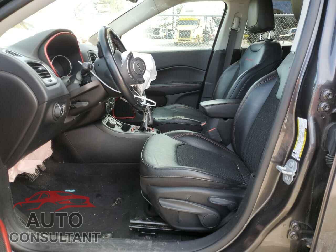 JEEP COMPASS 2019 - 3C4NJDDB2KT799842