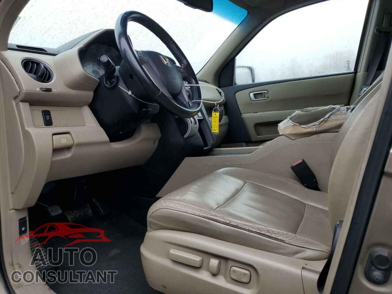 HONDA PILOT 2009 - 5FNYF48509B027772
