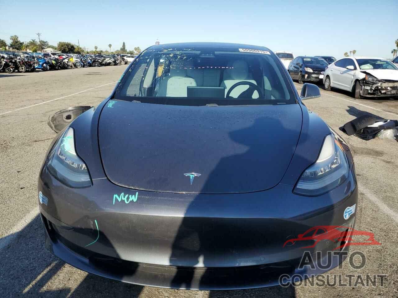 TESLA MODEL 3 2020 - 5YJ3E1EA5LF804810