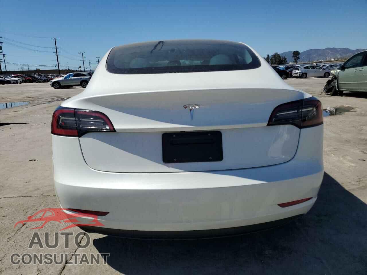 TESLA MODEL 3 2023 - 5YJ3E1EA8PF580695