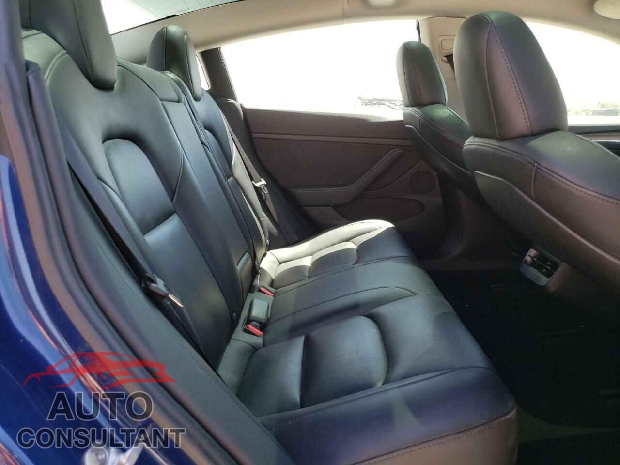 TESLA MODEL 3 2023 - 5YJ3E1EA8PF459276