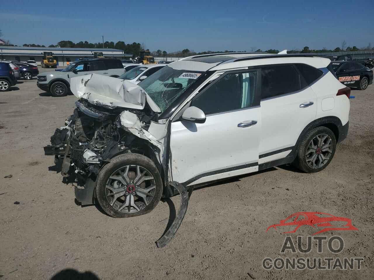 KIA SELTOS 2021 - KNDETCA20M7140125