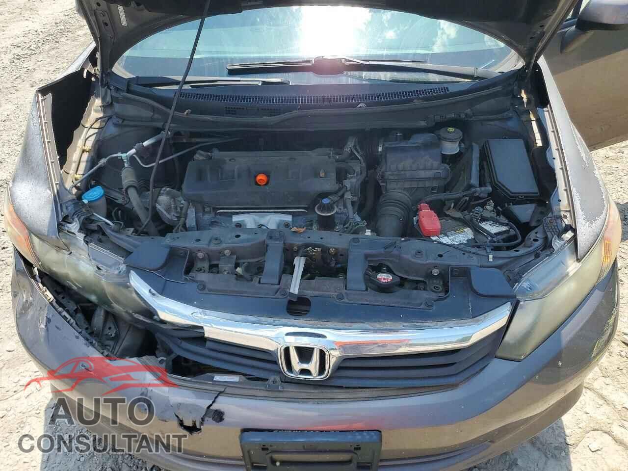 HONDA CIVIC 2012 - 2HGFB2F55CH540996
