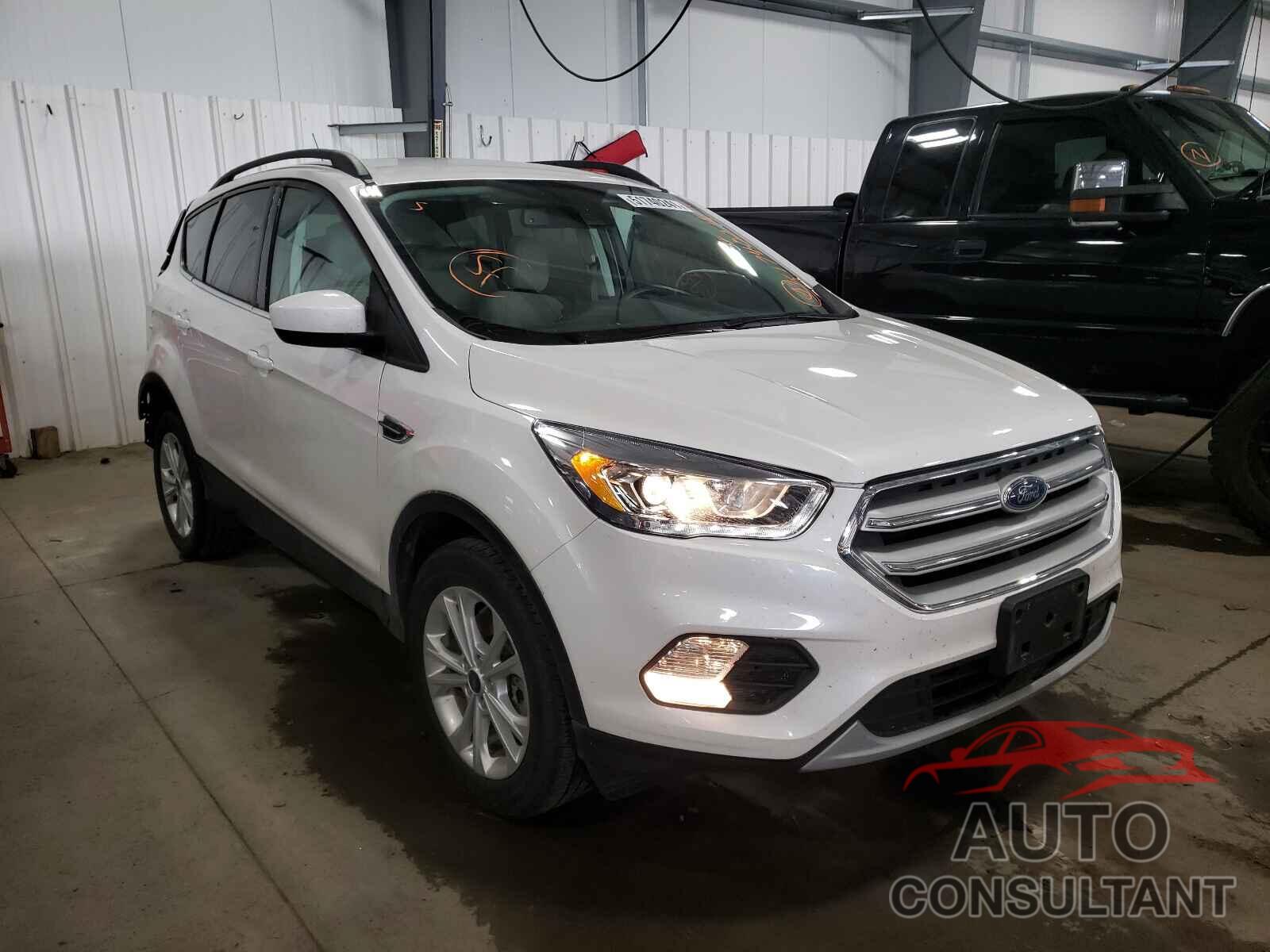 FORD ESCAPE 2018 - 1FMCU9HD3JUC35477