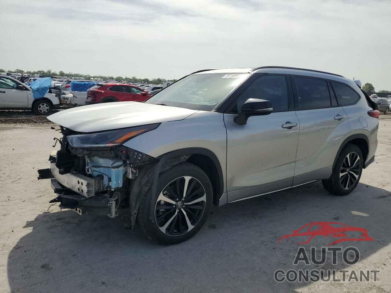 TOYOTA HIGHLANDER 2021 - 5TDJZRBH6MS108112