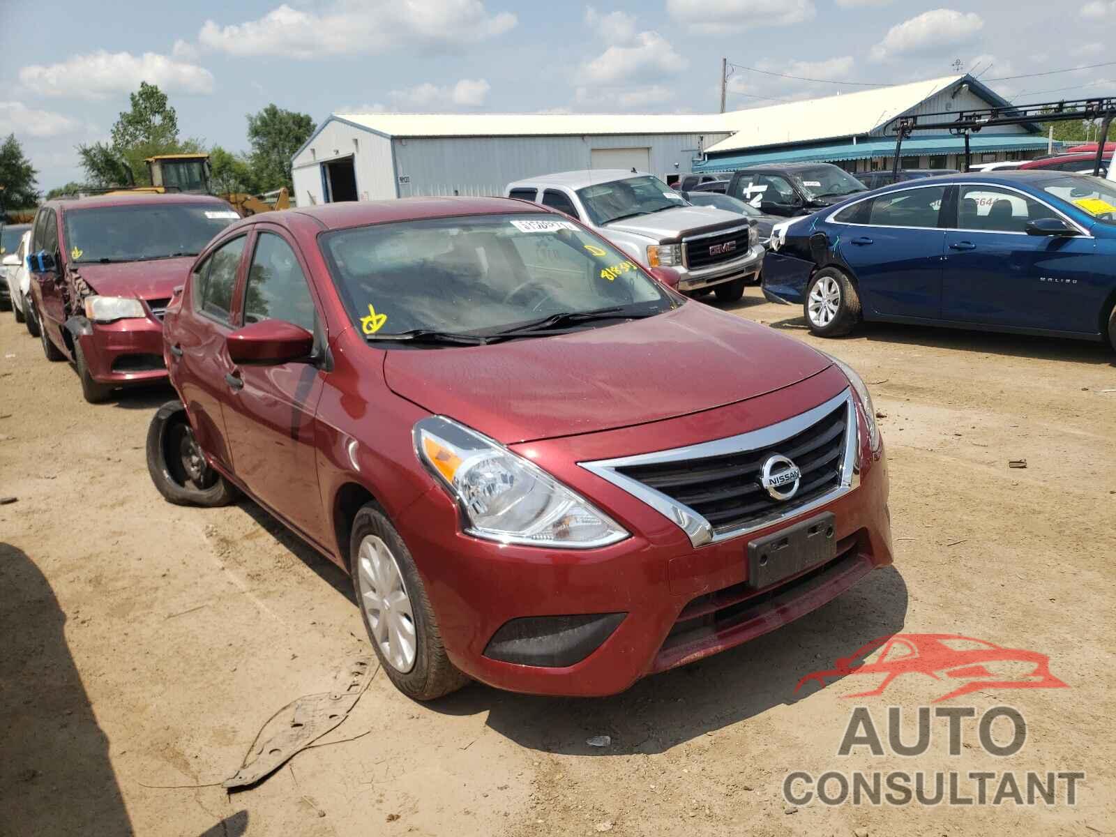 NISSAN VERSA 2019 - 3N1CN7AP0KL818503