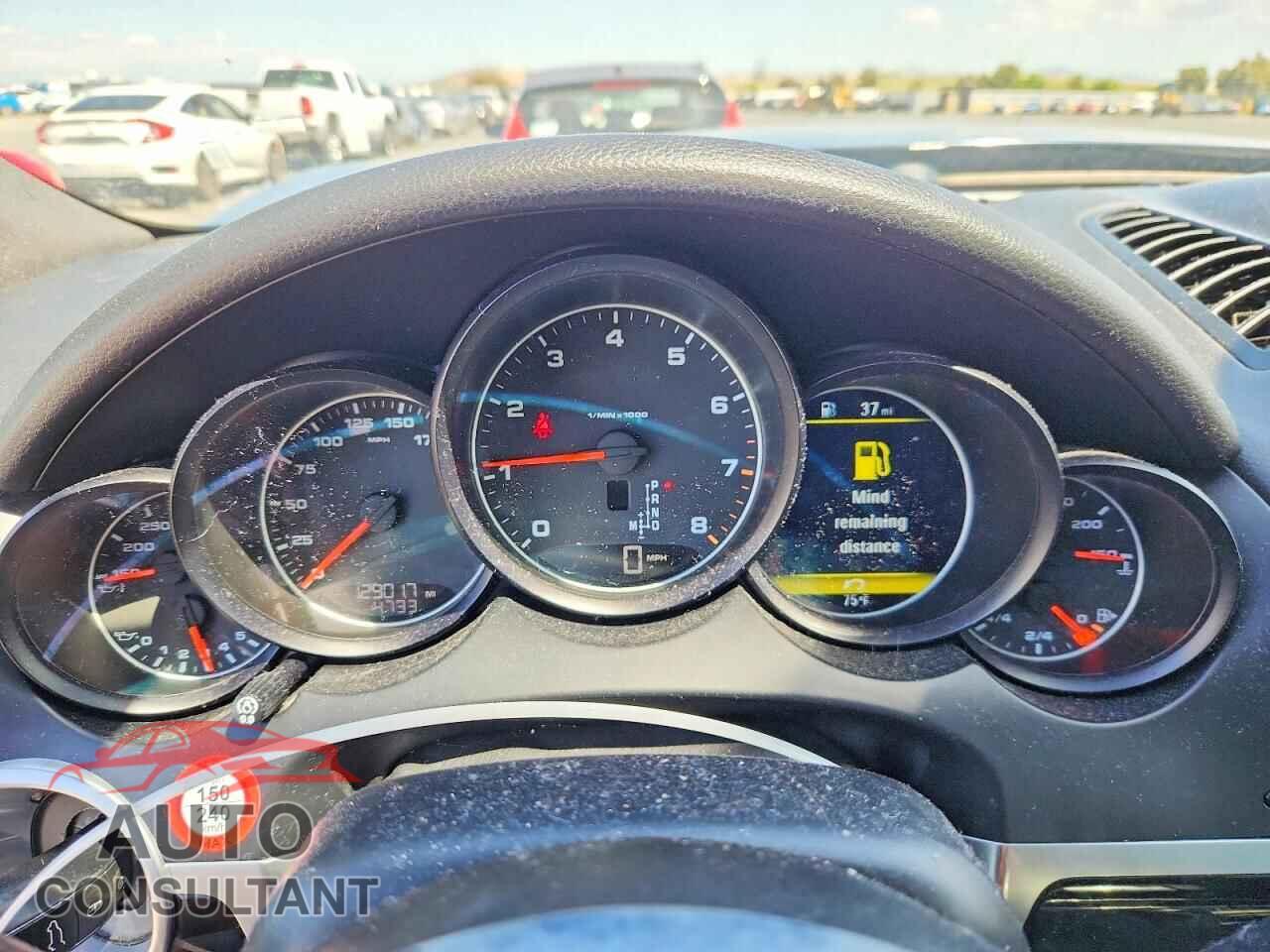 PORSCHE CAYENNE 2016 - WP1AA2A21GLA00996