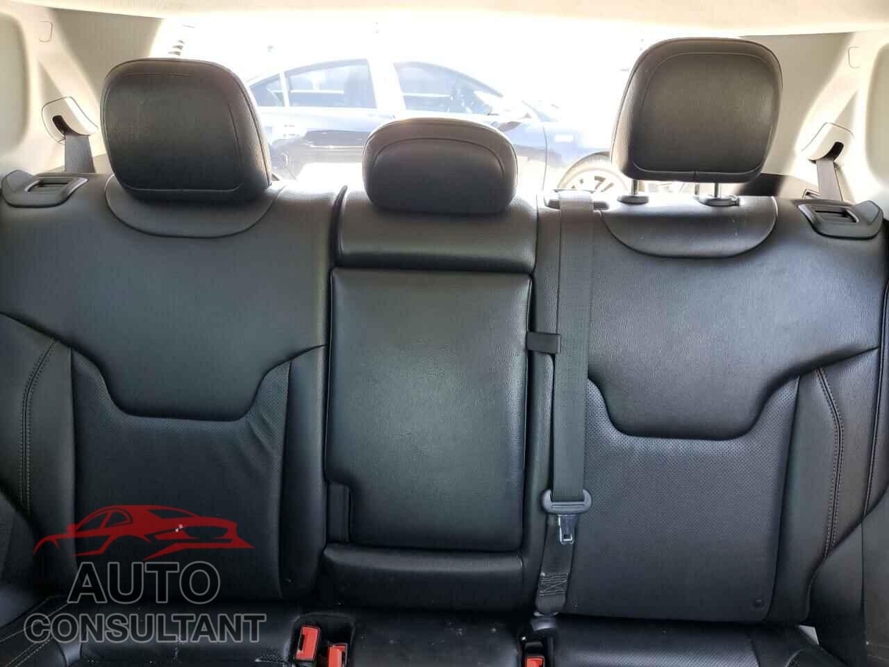 JEEP COMPASS 2021 - 3C4NJDCB7MT594392