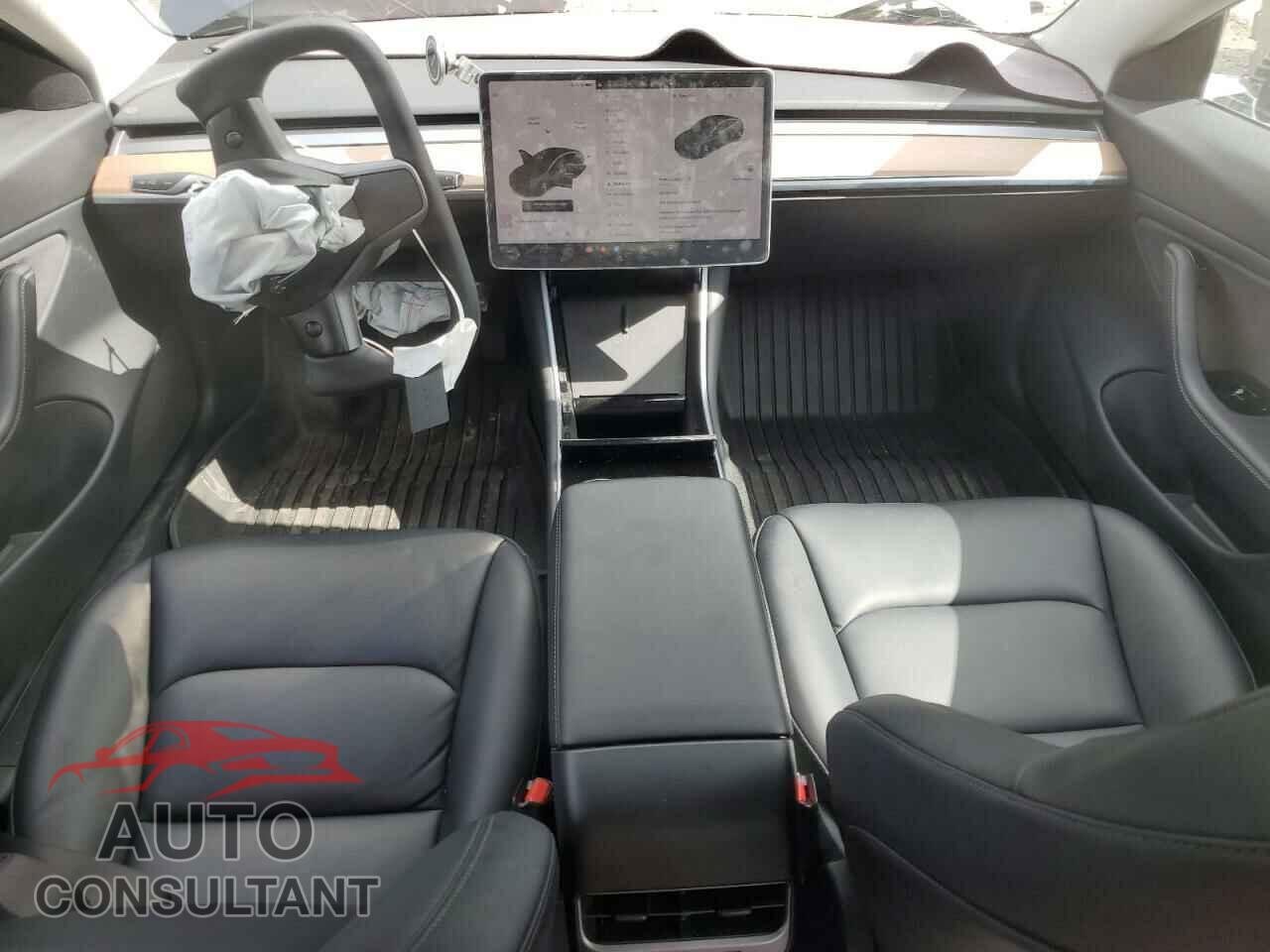 TESLA MODEL 3 2018 - 5YJ3E1EA7JF045431