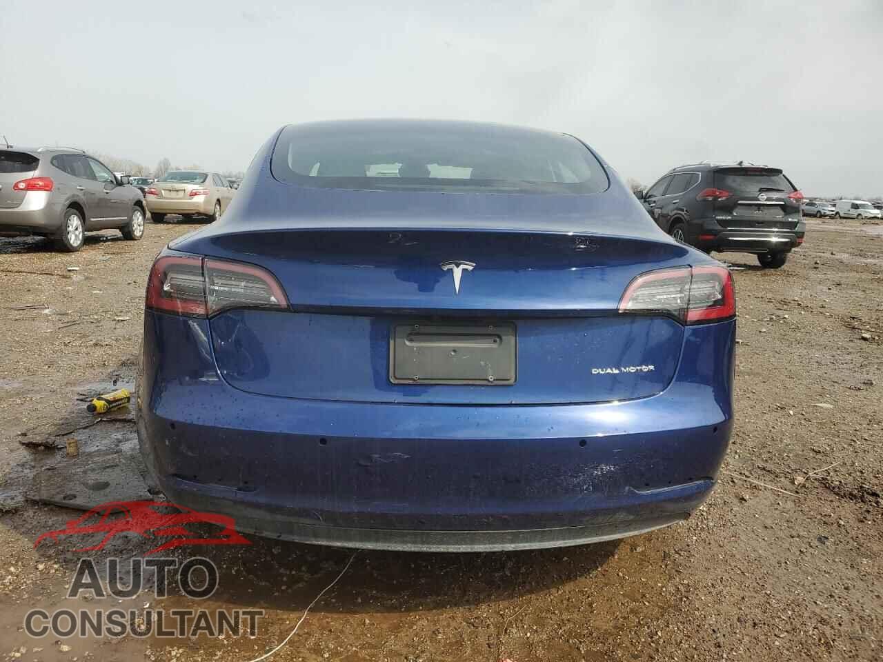 TESLA MODEL 3 2021 - 5YJ3E1EB9MF984111