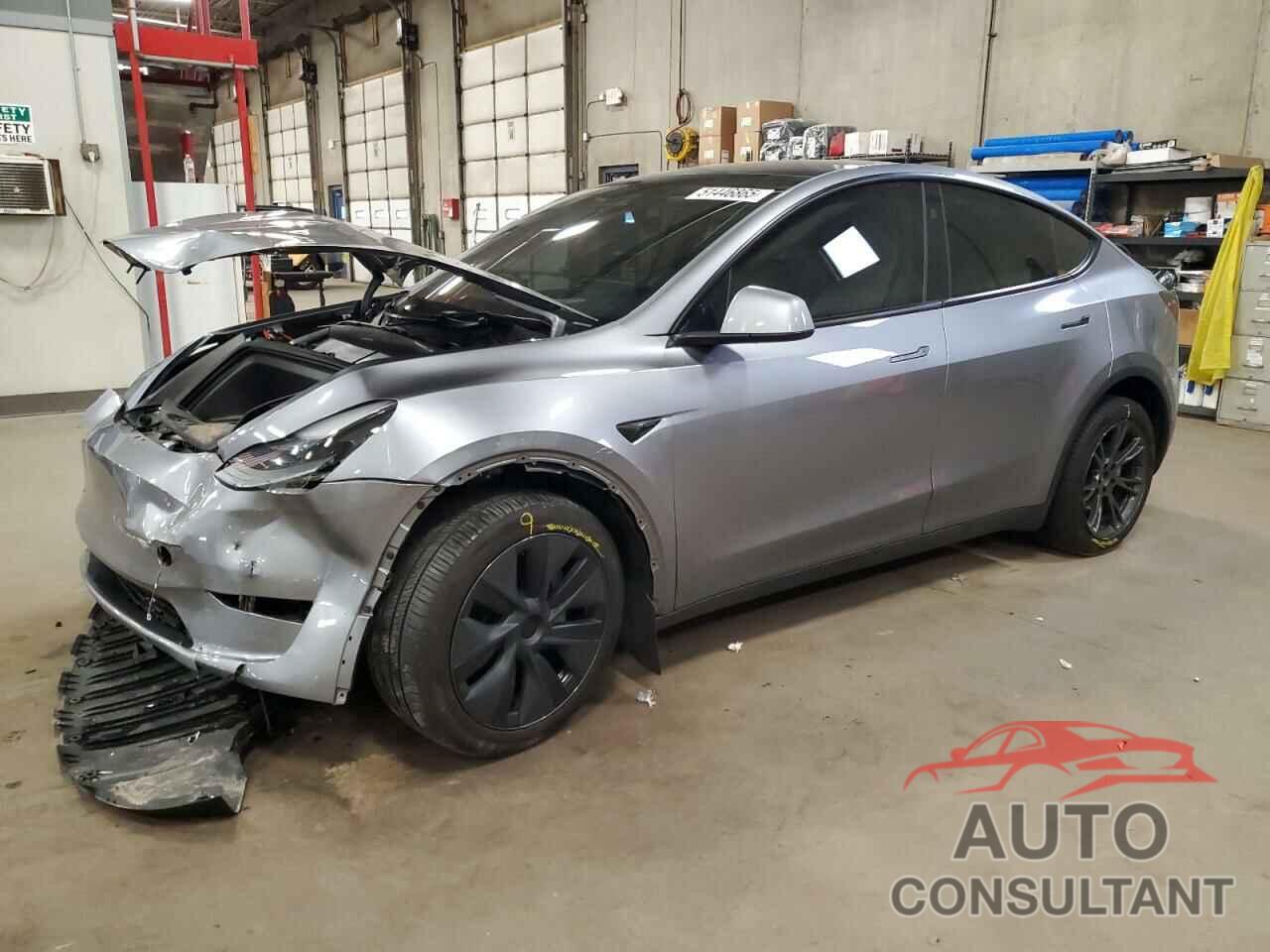 TESLA MODEL Y 2024 - 7SAYGDEE4RA318180