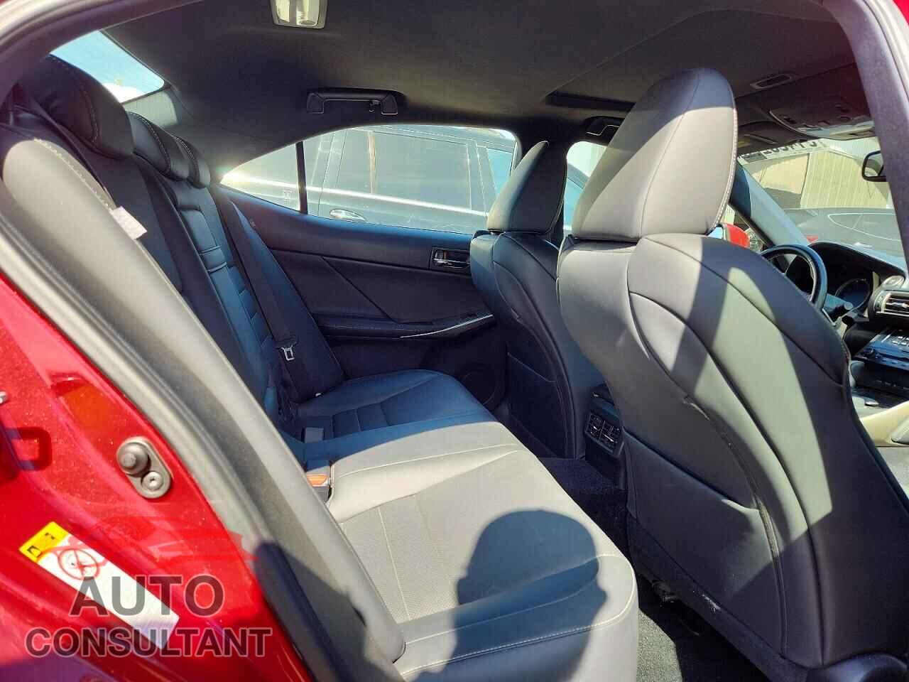 LEXUS IS 2014 - JTHCF1D2XE5006880
