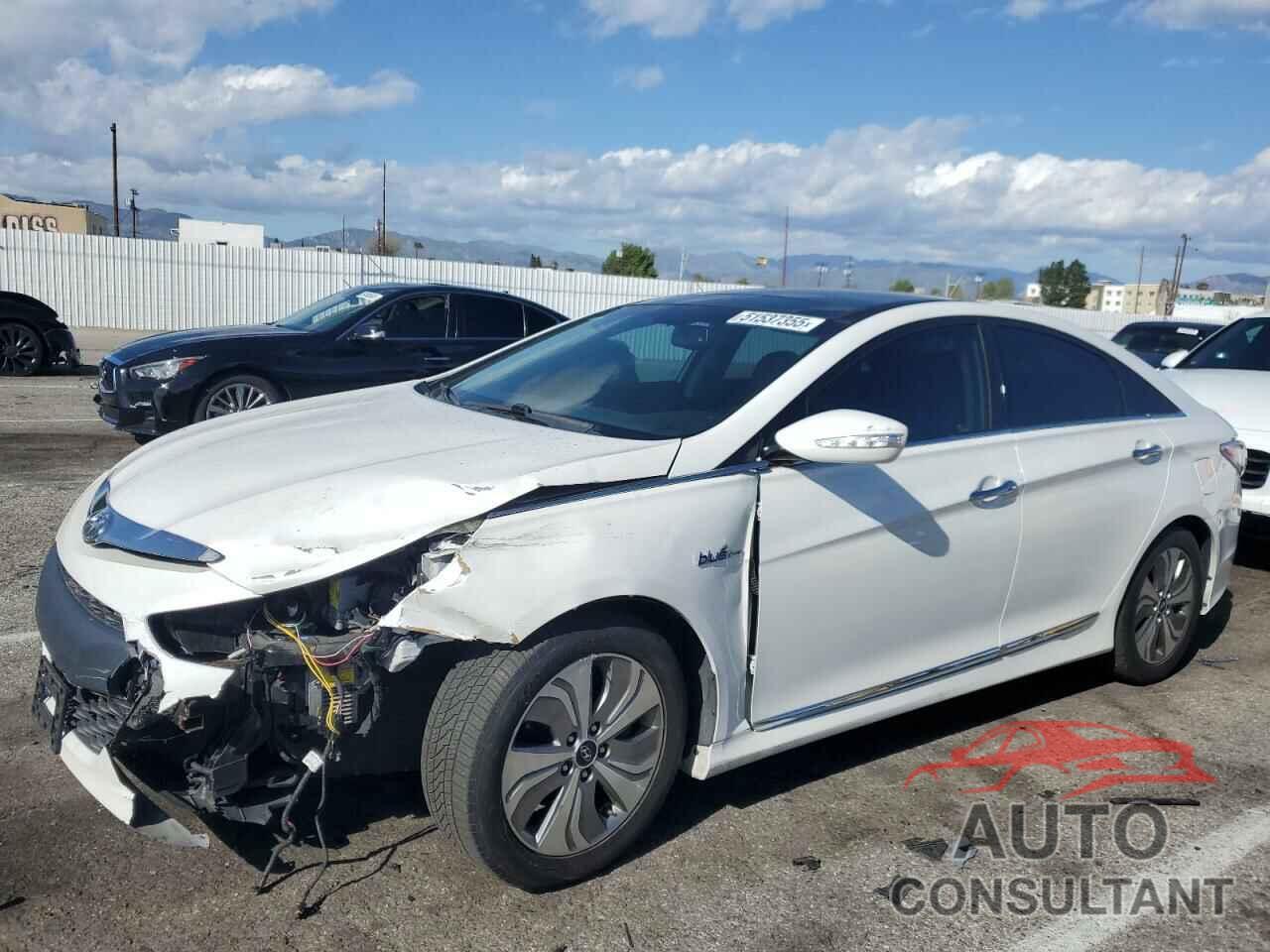 HYUNDAI SONATA 2014 - KMHEC4A43EA104856