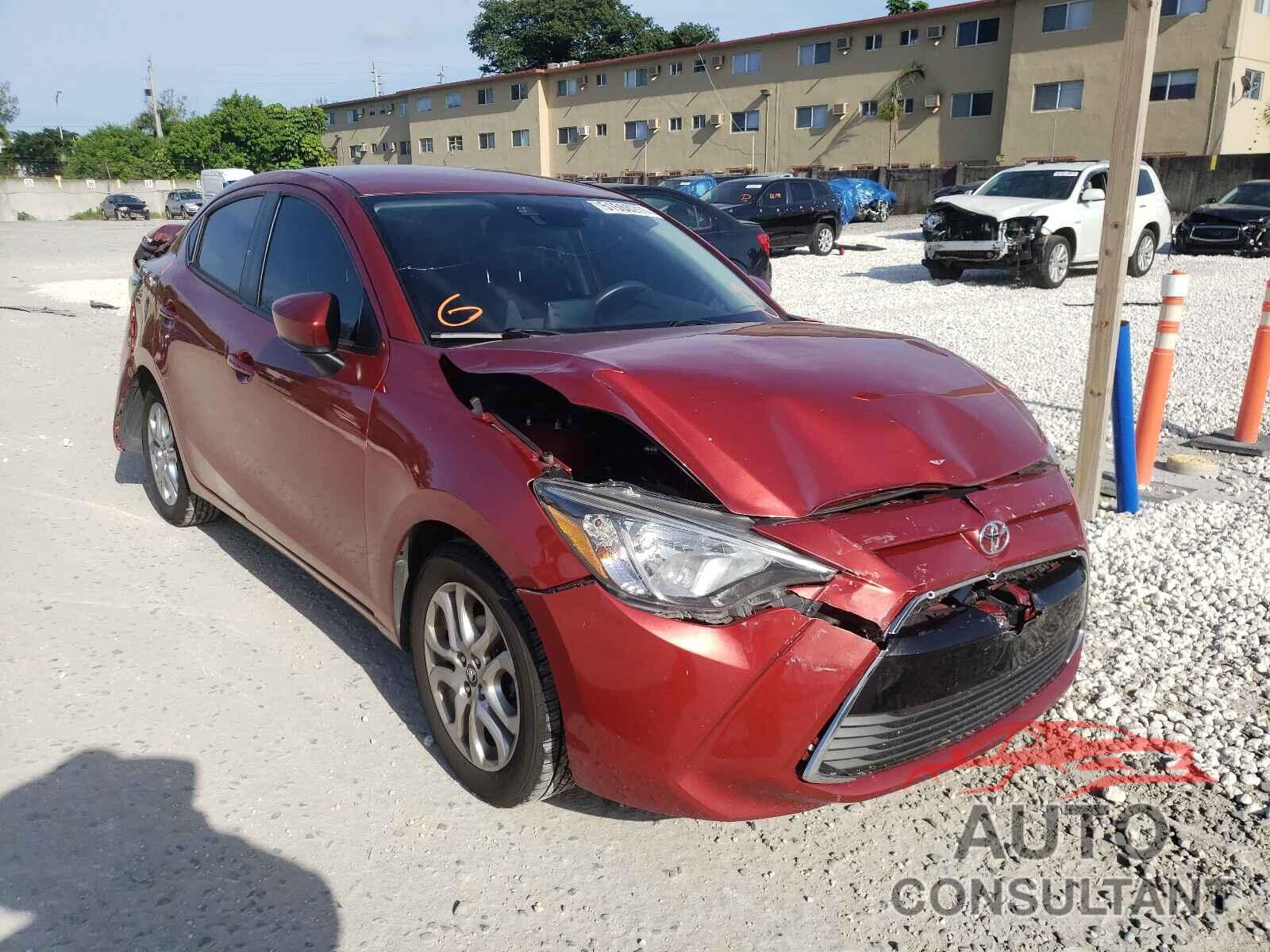 TOYOTA YARIS 2018 - 3MYDLBYV1JY328413