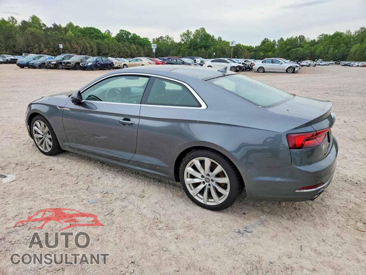 AUDI A5 2018 - WAUNNAF52JA001191
