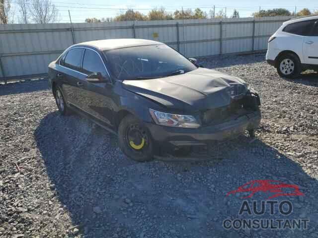 VOLKSWAGEN PASSAT 2017 - 1VWAT7A34HC042580