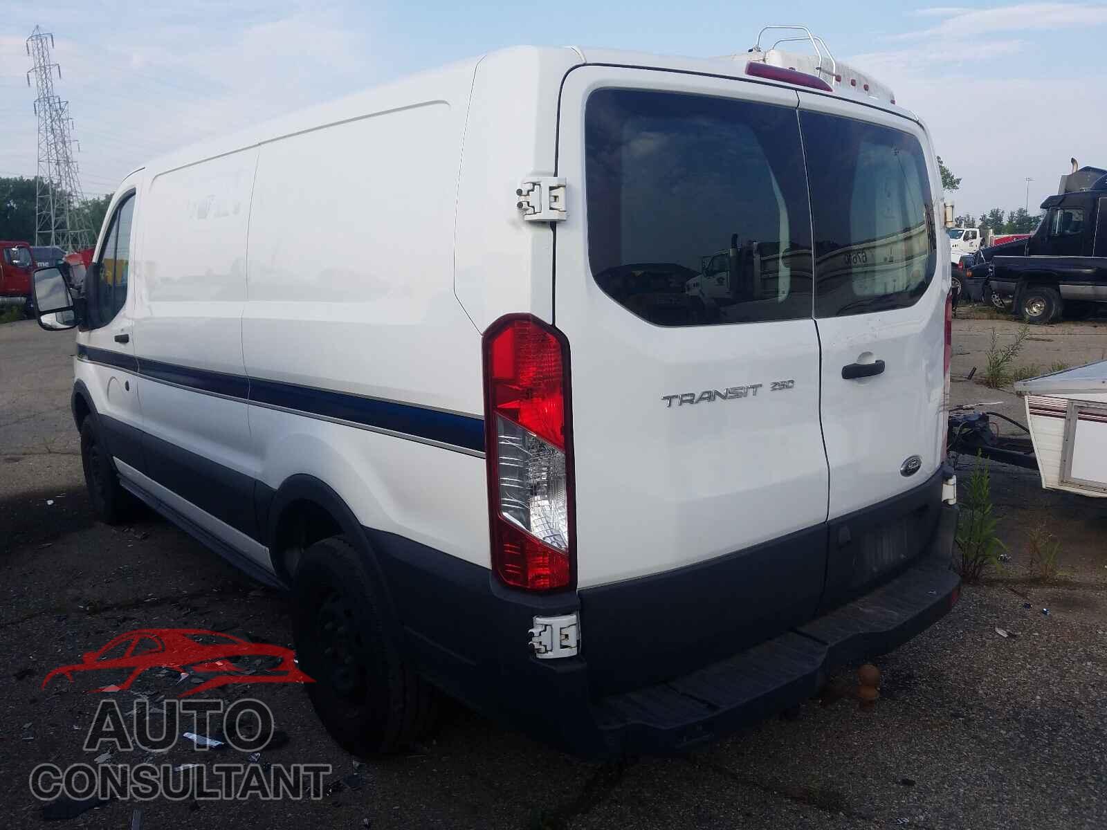 FORD TRANSIT CO 2016 - 1FTYR1YM8GKA21862