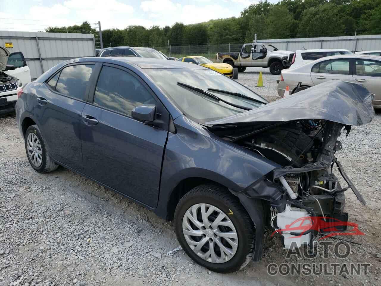 TOYOTA COROLLA 2018 - 5YFBURHE3JP844882