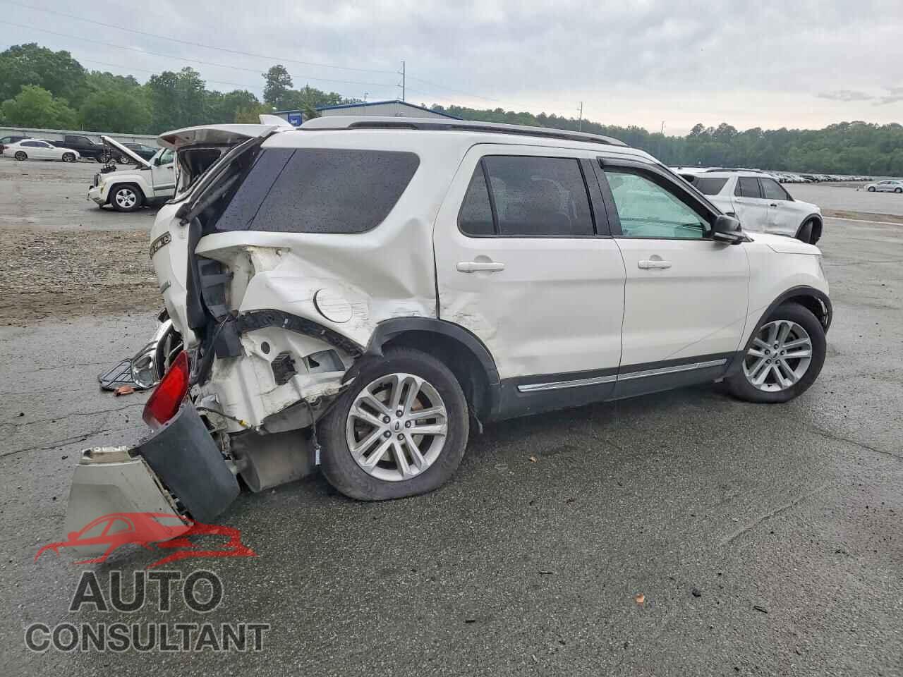 FORD EXPLORER 2017 - 1FM5K7DH9HGD19517