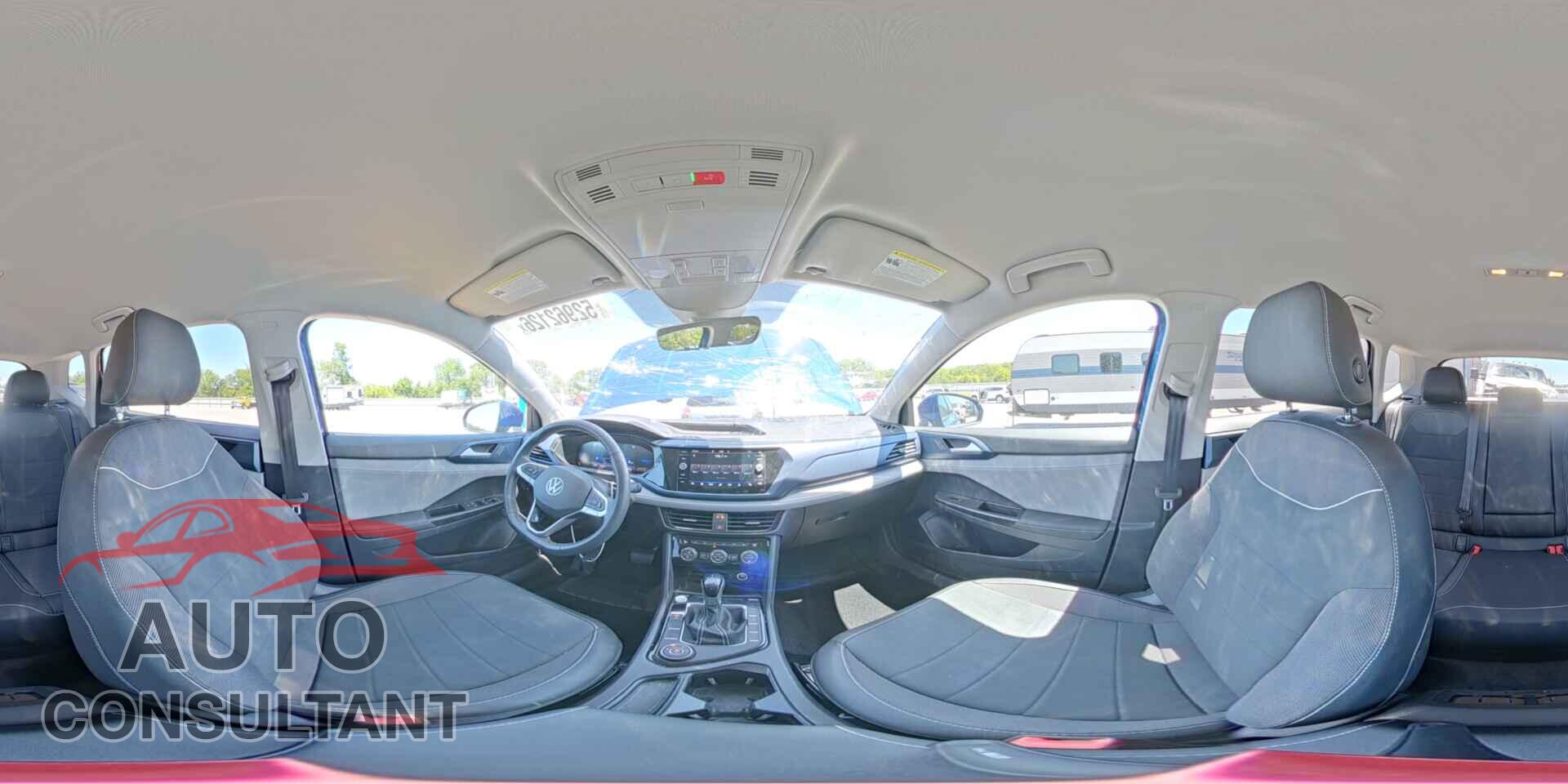 VOLKSWAGEN TAOS 2024 - 3VVUX7B28RM040262