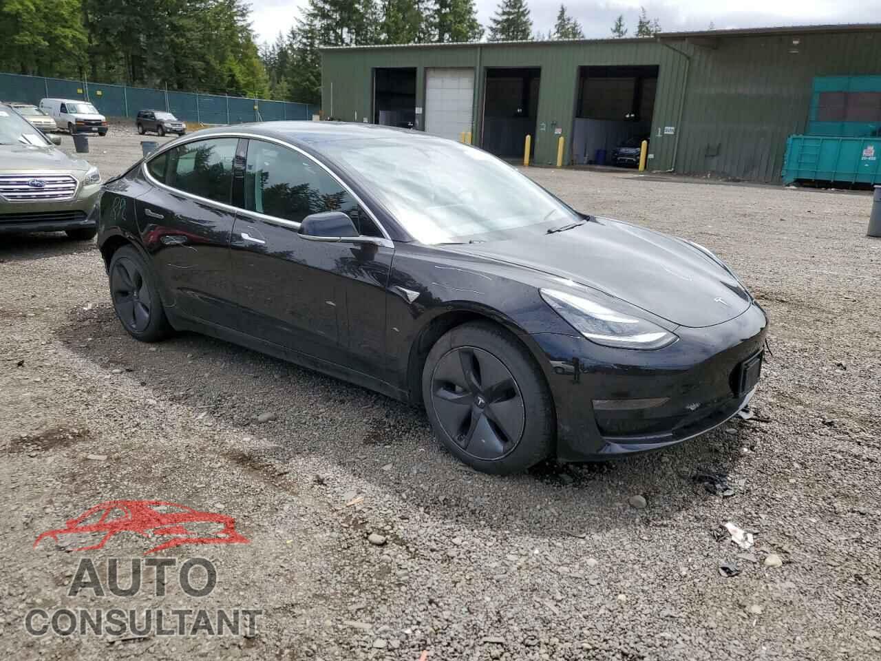 TESLA MODEL 3 2018 - 5YJ3E1EB8JF070704
