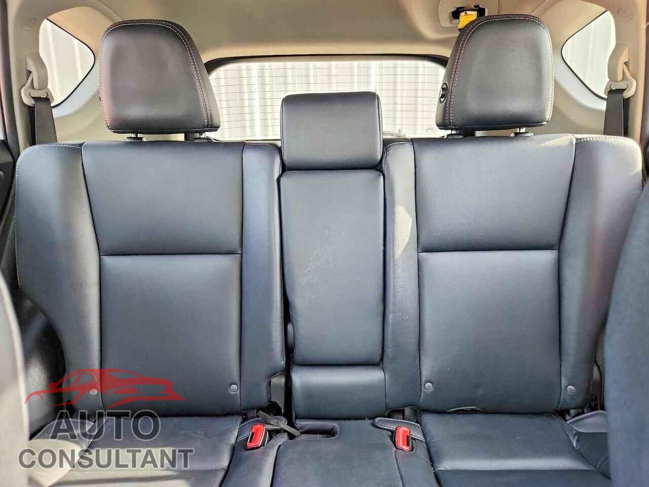 TOYOTA RAV4 2013 - 2T3DFREV2DW079357