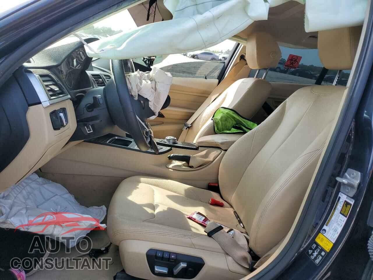 BMW 3 SERIES 2016 - WBA8E5G54GNU20244