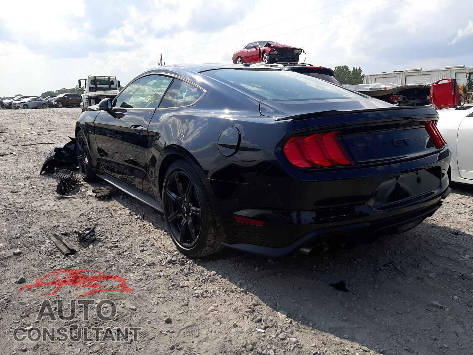 FORD MUSTANG 2019 - 1FA6P8CF8K5166332