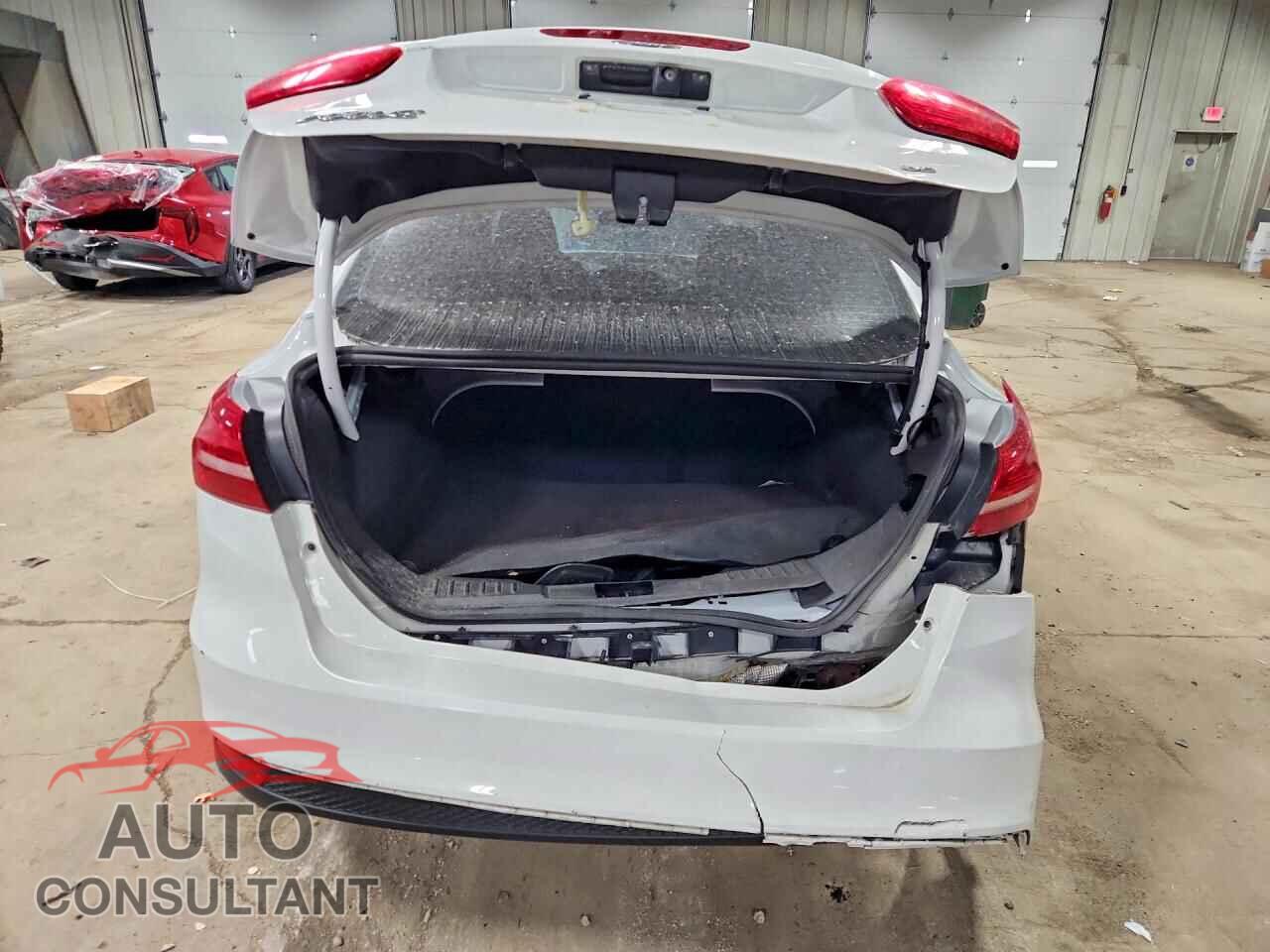FORD FOCUS 2017 - 1FADP3F20HL234579