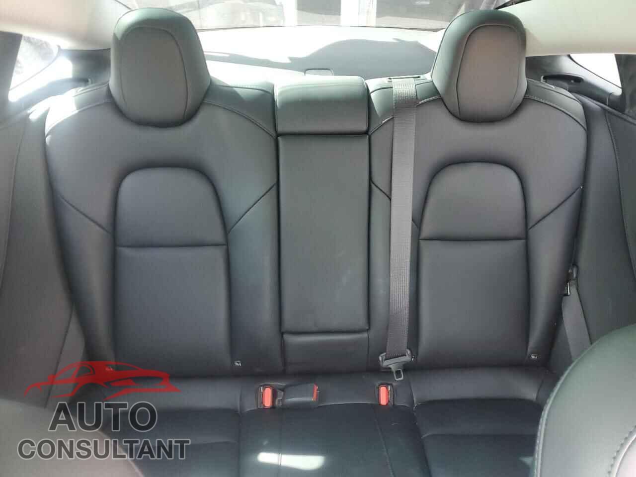 TESLA MODEL 3 2023 - 5YJ3E1EA6PF666071