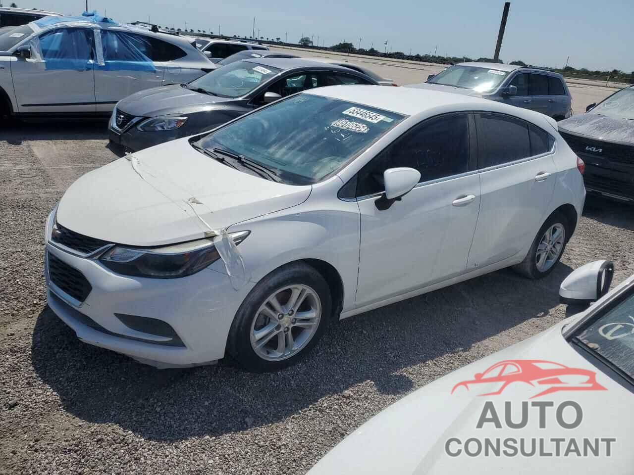 CHEVROLET CRUZE 2018 - 3G1BE6SM6JS601168